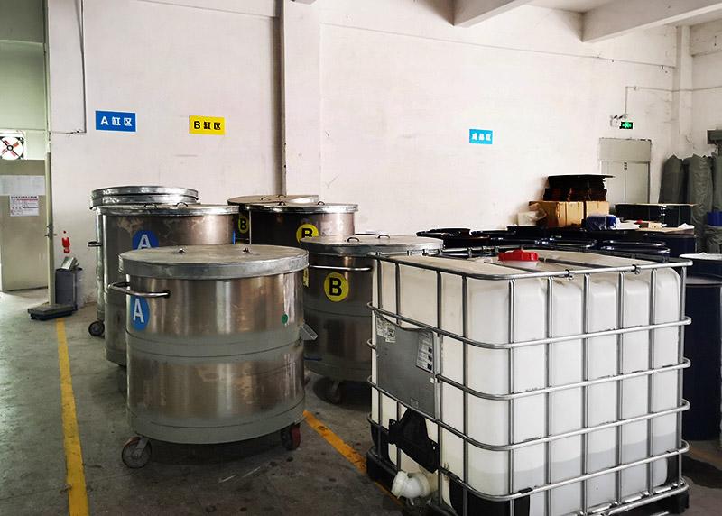 模具硅膠未到時間就出現脫模的原因 ？